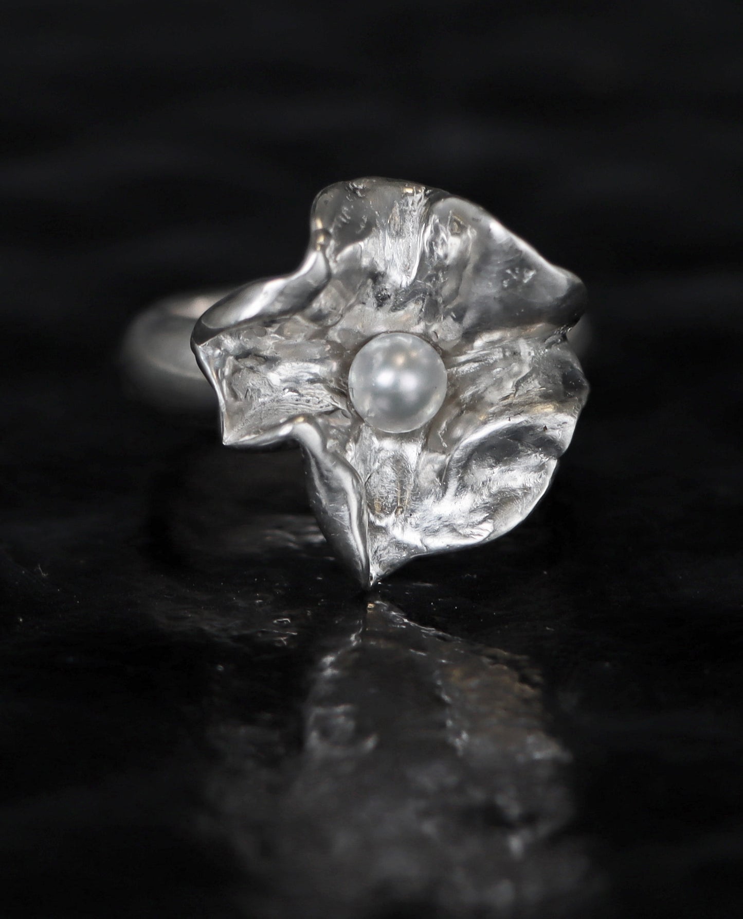 Sterling Silver Floral and small Pearl ring - Nell Fredericksen - Jewelry