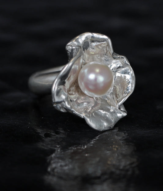 Sterling Silver Floral and Pearl ring - Nell Fredericksen - Jewelry